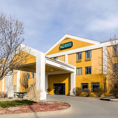 Quality Inn & Suites Manhattan Dış mekan fotoğraf