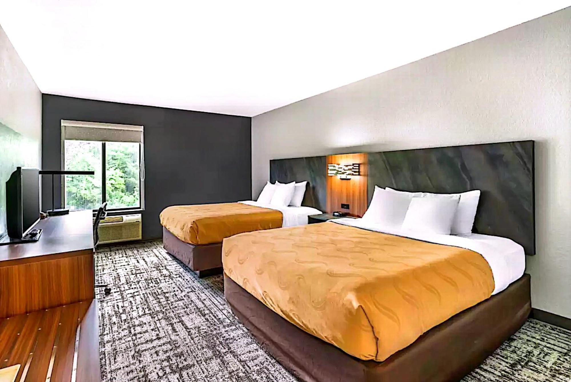 Quality Inn & Suites Manhattan Dış mekan fotoğraf